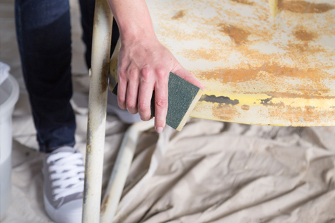 chair step 1 sand
